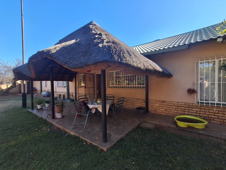 4 Bedroom Property for Sale in Stilfontein Ext 4 North West